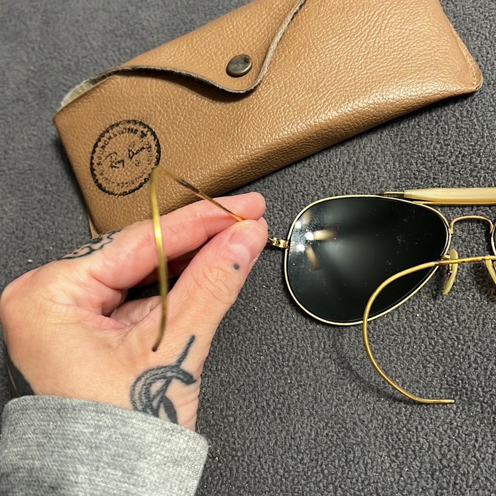 Vintage Ray Ban Aviator Outdoorsman Glasses with Original Case - Picture 6 of 11